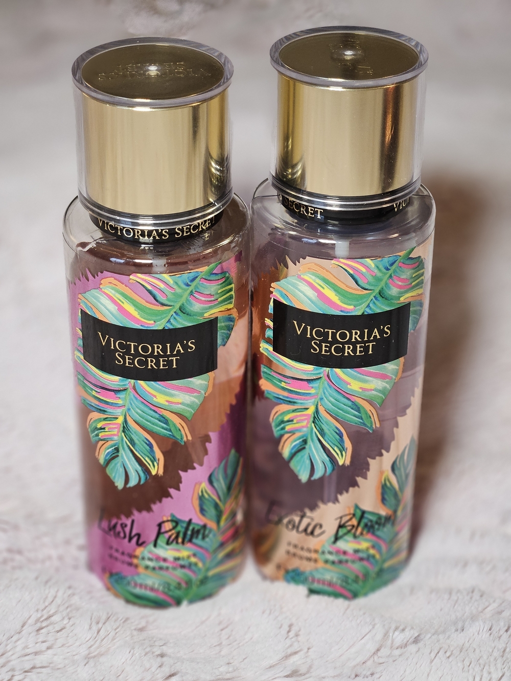 Victoria's Secret Fragrance Mist Set - Tropical & Floral Scents (Gold Caps) - Picture 2 of 3